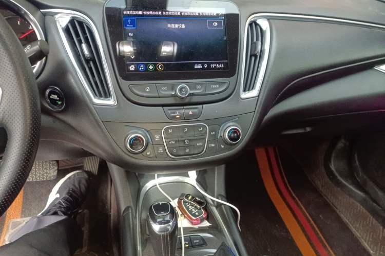 Used Chevrolet Malibu XL 2019 535T CVT Active Version Audio And AC Panel