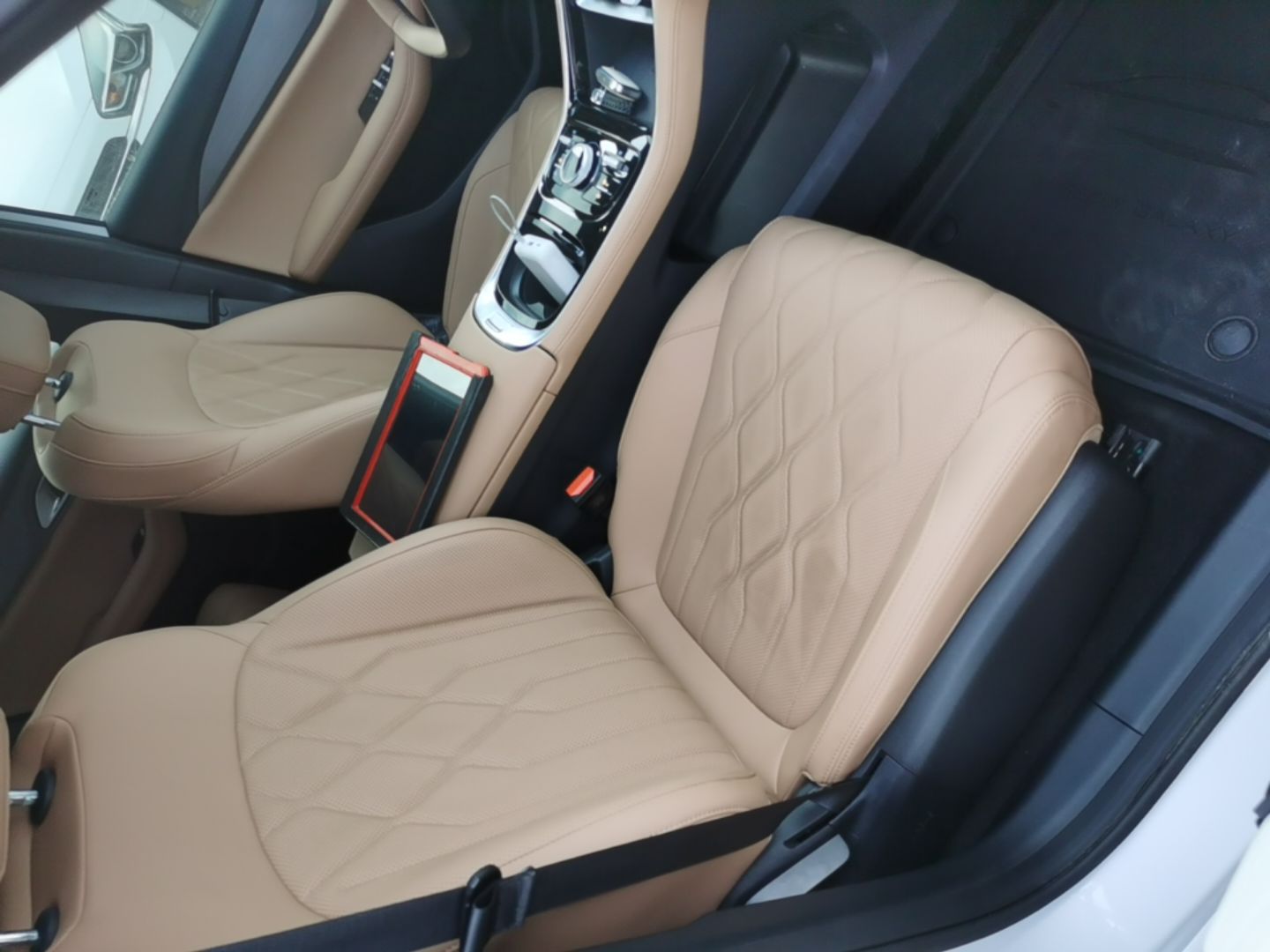 Geely Galaxy A7 2025 Model EM-i 70km Launch Edition — снимка 19