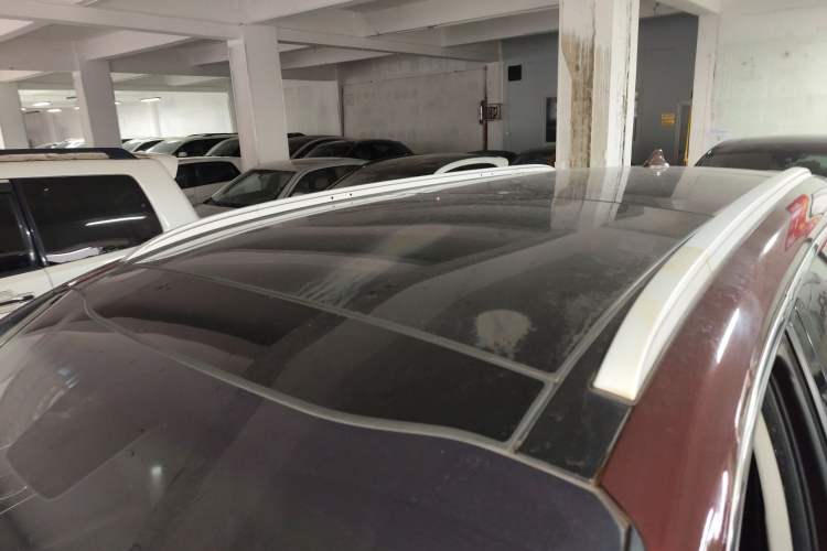 Used Kia Sorento 2015 Sorento L 2.4L Gasoline 4WD Elite Edition 7 Seats China V Emission Standard
