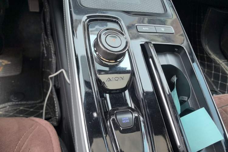 Used AION S Plus 2023 70 Intelligent Edition Lithium Iron Phosphate
