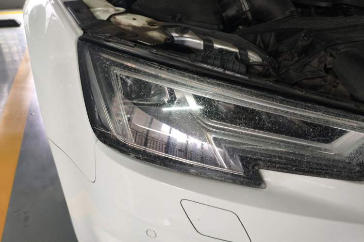 Used Audi A4L 2017 40 TFSI Fashion Model Right Front Headlight