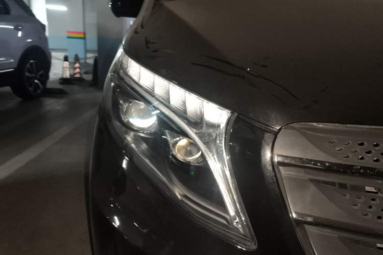 Used Mercedes-Benz Vito 2018 2.0T Business Version China V Emission Standard