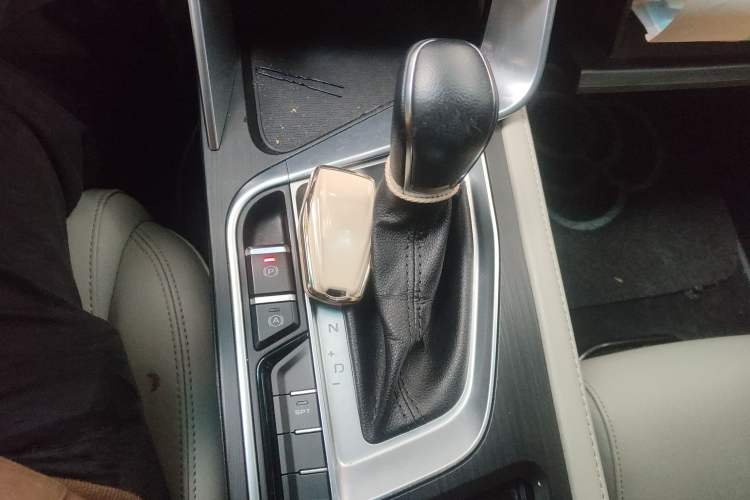 Used Geely Auto Binray 2018 14T CVT Binyi Edition