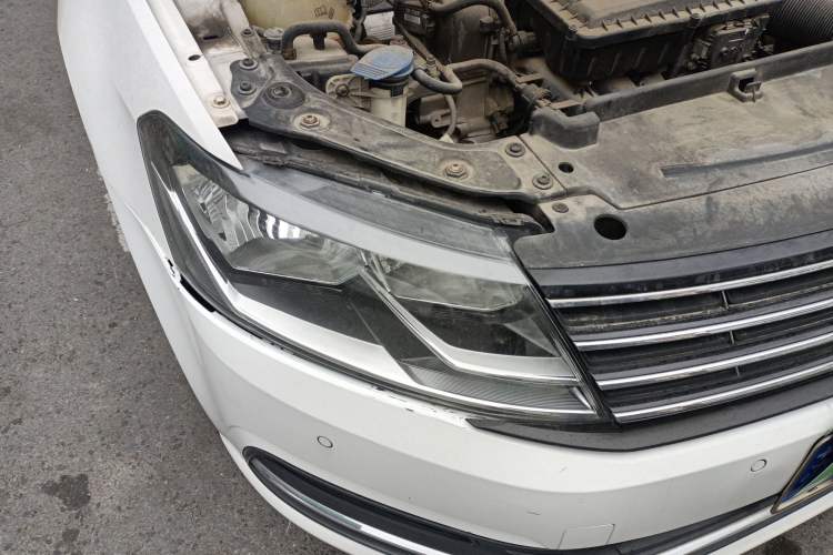 Used Volkswagen Lavida 2015 1.6L Manual Comfort Edition