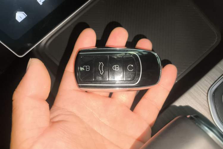 Used Chery Explore 06 2023 Urban Edition 1.6T Two-Wheel Drive Comfort Vehicle Key