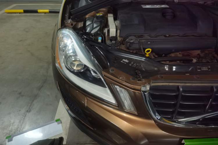 Used Volvo XC60 2011 T6 AWD Zhiya Edition Right Front Headlight