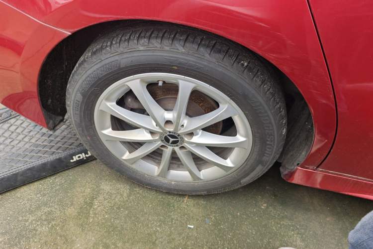 Used Mercedes-Benz A-Class 2019 A 200 L Sport Sedan Right Rear Wheel Hub