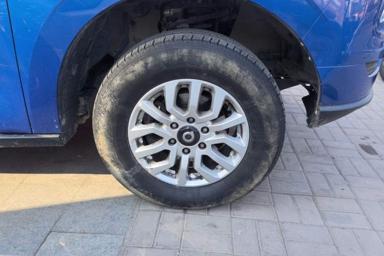 Used Great Wall Poer 2019 2.0T Commercial Version Manual Diesel Two-Wheel Drive Elite Long-Box GW4D20M
