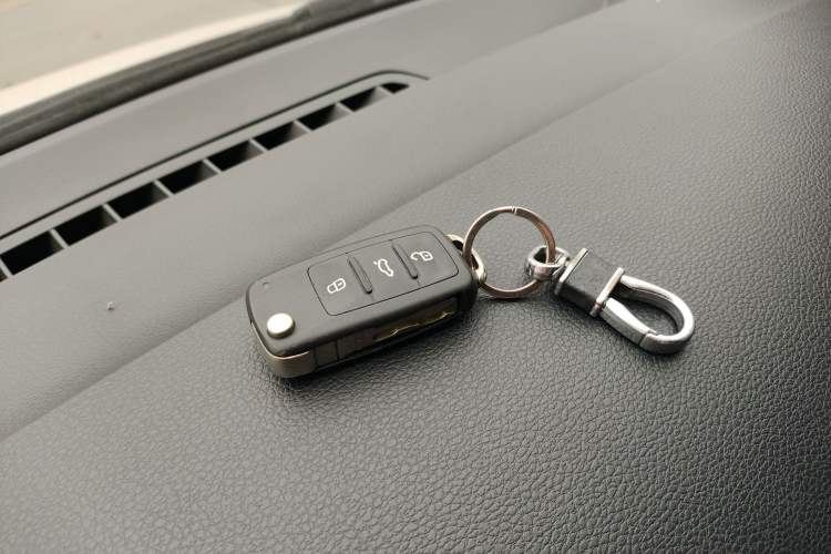 Used Skoda Fabia 2015 1.4L Automatic Front-Drive Model
