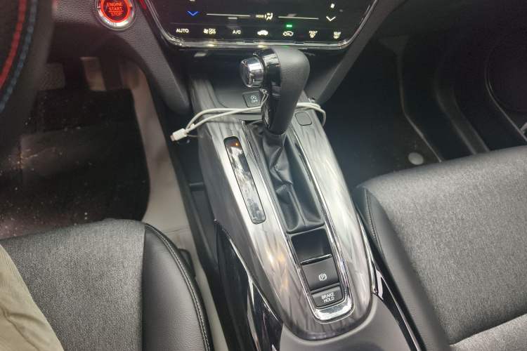 Used Honda XR-V 2019 220TURBO CVT Luxury Edition China VI Emission Standard