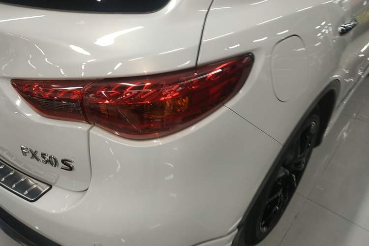 Used Infiniti FX 2013 FX37 Standard Edition