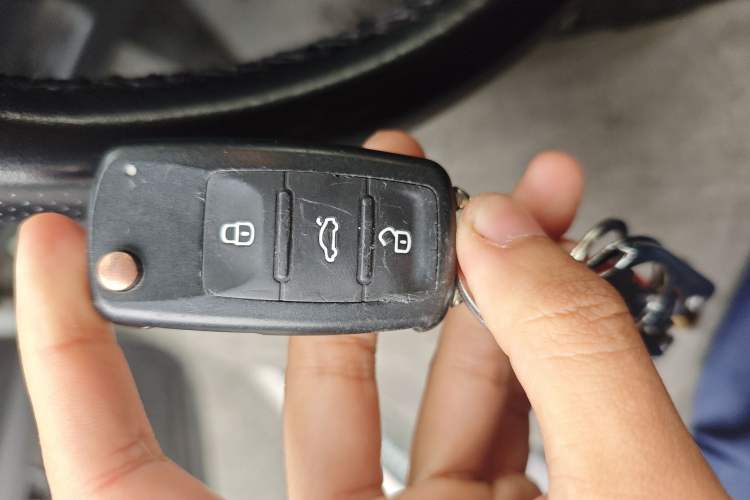 Used Volkswagen Santana 2019 1.5L Manual Fashion Edition China VI Standard Vehicle Key