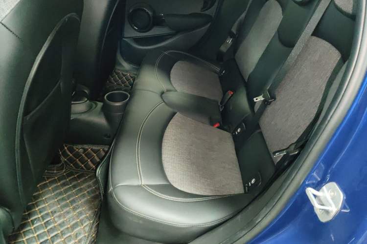 Used MINI MINI 2019 1.5T COOPER Classic Edition Five-Door Version