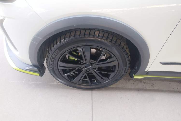 Used Haval LHERY 2021 High-Performance Version 1.5T Golden Rabbit Left Front Wheel Hub