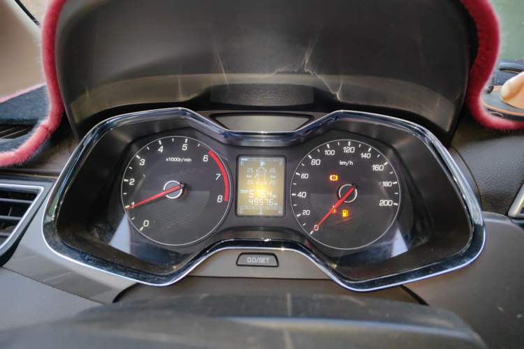 Used Baojun 310W 2017 1.5L Manual Fashion Model China V