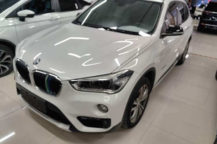 Used BMW X1 2016 sDrive20Li Luxury Model Guazi used car, China used car export, Used car for sale, Used BMW cars, Cheapest cars for sale