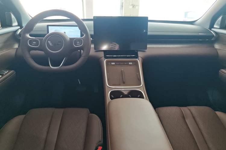 Used Wuling Xingguang S 2025 Model 510 km Flagship Version Center Console
