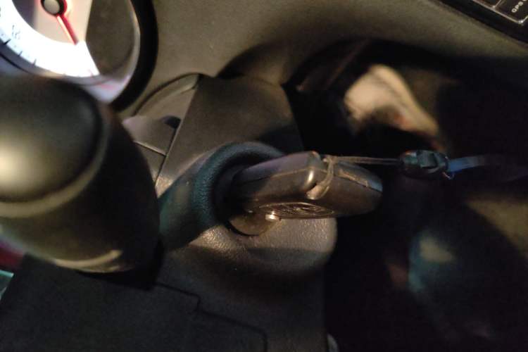 Used Peugeot 408 2013 2.0L Automatic Comfort Edition
