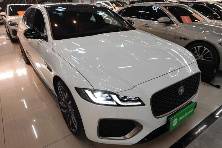 Used Jaguar XFL 2024 2.0T P300 Four-Wheel Drive Flagship Sport Gold Edition