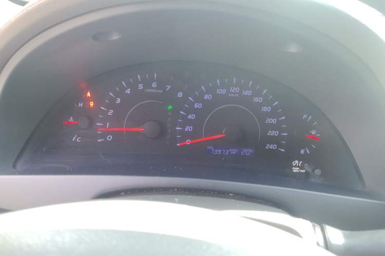 Used Toyota Camry 2013 200E Classic Elite Edition Instrument Cluster