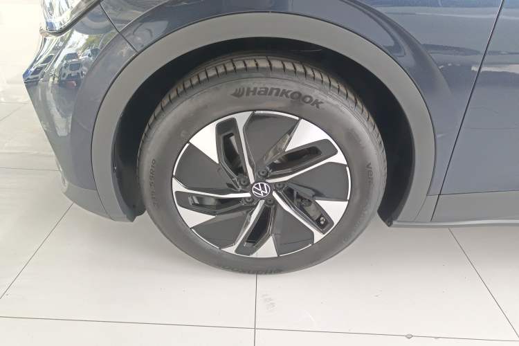 Used Volkswagen ID.4 CROZZ 2025 Pure Edition Left Front Wheel Hub