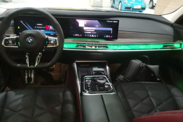 Used BMW i7 2023 eDrive50L Leading M Sport Package
