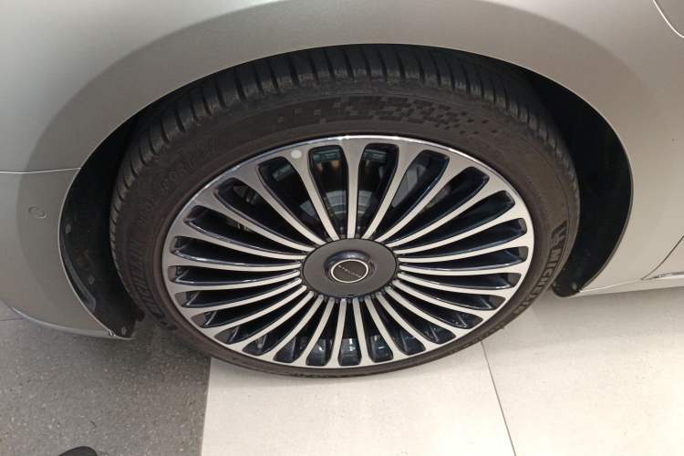 Used Hima Stelato S9 2024 All-Electric Ultra Four-Wheel-Drive Flagship Edition
