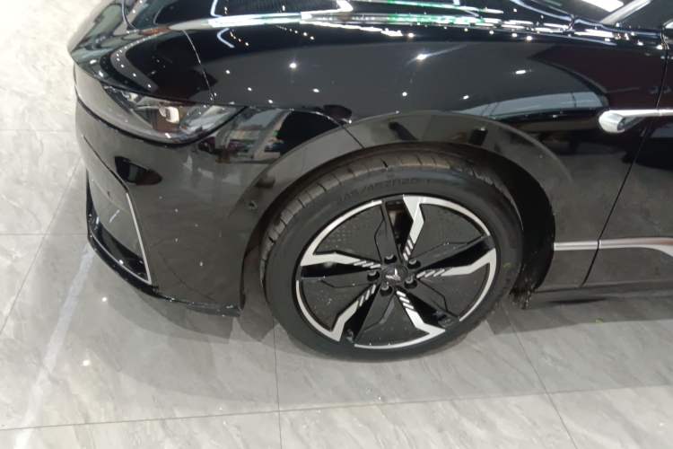 Used VOYAH PASSION 2023 Four-Wheel Drive Flagship Edition