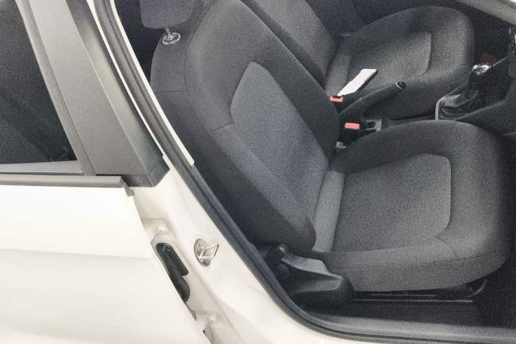 Used Volkswagen Jetta 2017 1.5L Automatic Fashion Model
