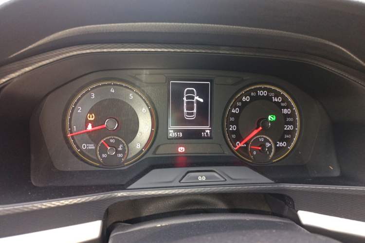 Used Volkswagen Lavida 2019 1.5L Automatic Fashion Edition China VI Instrument Cluster