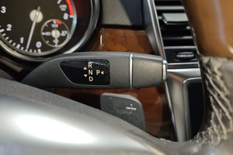 Used Mercedes-Benz M-Class 2014 ML 400 4MATIC Luxury Model