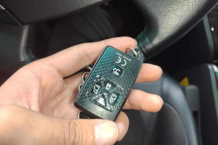 Used Toyota Alphard 2012 3.5L Luxury Edition Vehicle Key