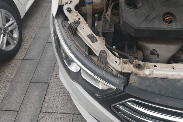 Used Bestune B30 2016 1.6L manual luxury version
