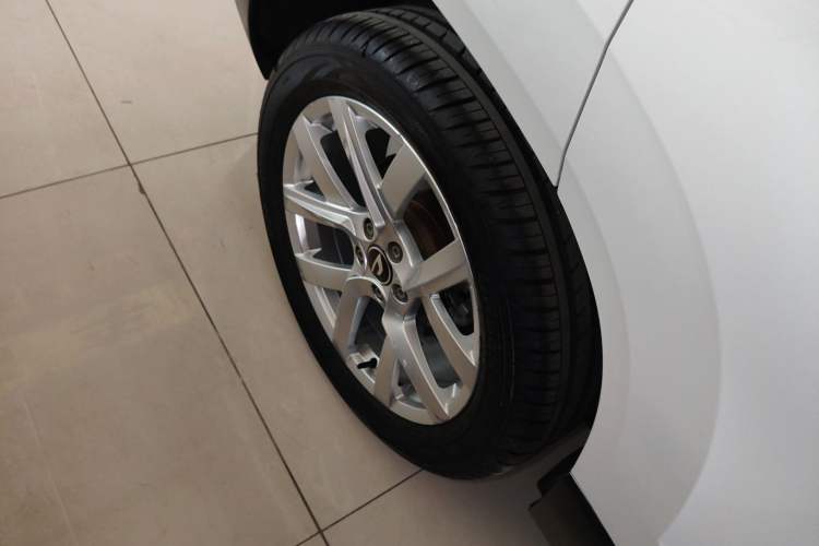 Used Jetta VS5 2023 280TSI Automatic Trend Edition
