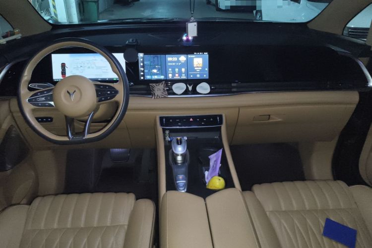 Used VOYAH Dream 2024 PHEV Ultra-Long Range Flagship Edition