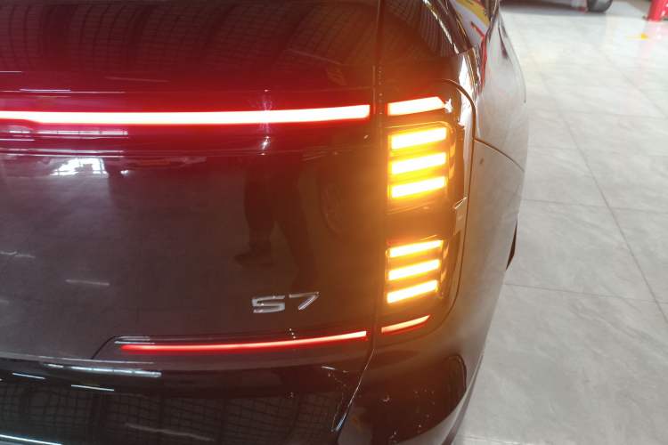 Used GAC Trumpchi Xiangwang S7 2025 Model 205km Pro+ Edition Exterior 3