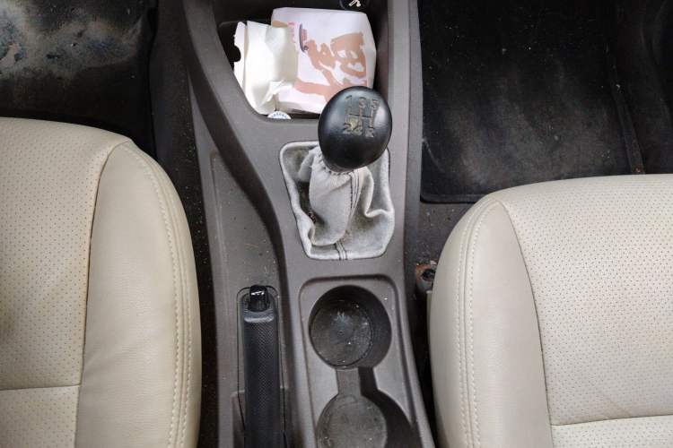 Used Wuling Rongguang V 2018 1.5L Standard Version
