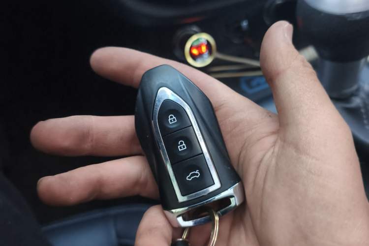 Used Zotye SR7 2017 1.5T CVT Cube Dream Edition