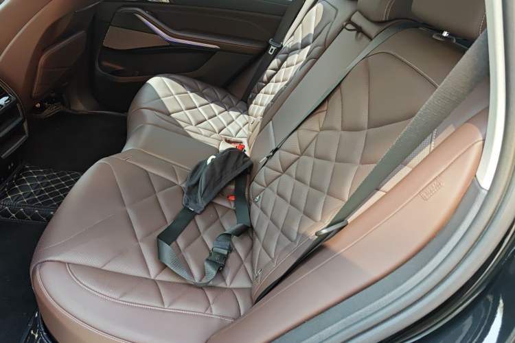 Used BMW X5 2023 xDrive 30Li Luxury M Sport Night Edition Package