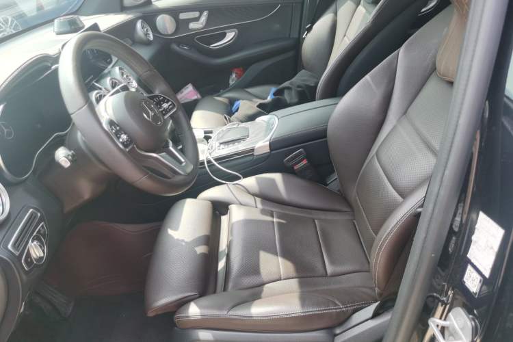 Used Mercedes-Benz GLC 2022 Facelifted GLC 260 L 4MATIC Dynamic Edition Left Front Seat