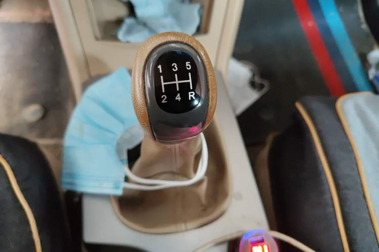 Used Roewe 350 2013 350S 1.5L Manual Xunchi Edition
