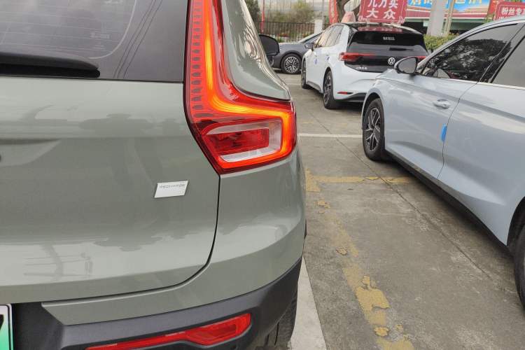 Used Volvo XC40 New Energy 2022 Long-Range PRO Version Right Rear Taillight