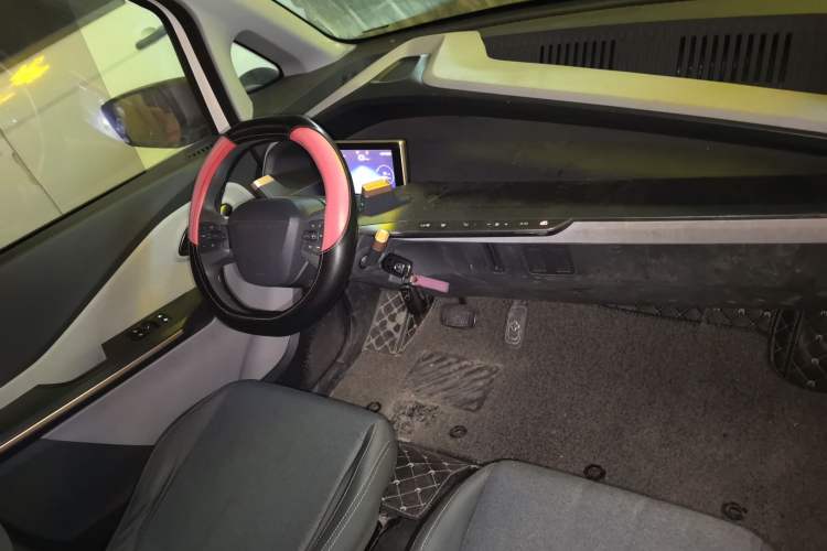 Used Baojun E200 2019 250KM Smart Drive Edition
