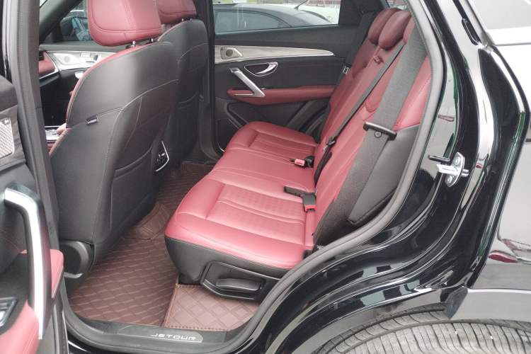 Used JETOUR X70 PRO 2023 1.6T DCT Enjoy MAX 5-seater