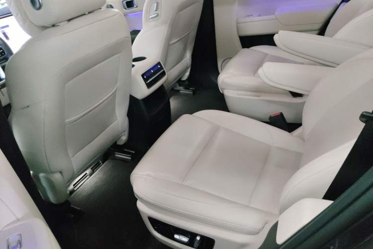 Used Li Auto L8 2023 Pro Model Left Rear Seat