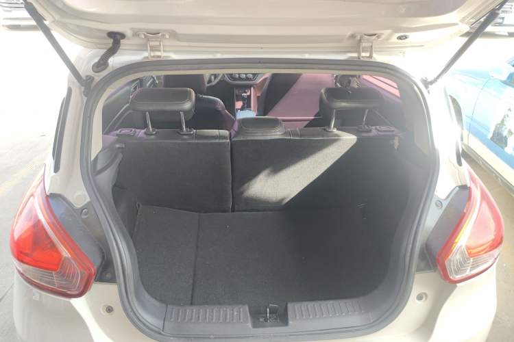 Used Baojun 310 2016 1.2L Manual Luxury Model
