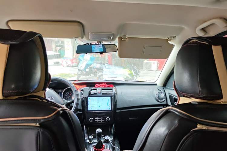 Used HYOSOW S3 2015 1.5L Luxury Model China V Standard