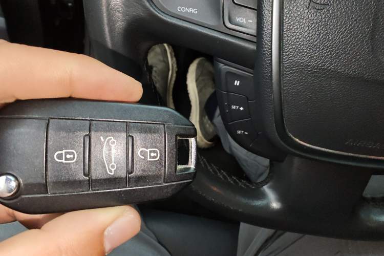 Used Peugeot 508 2011 2.3L Automatic Luxury Edition Vehicle Key