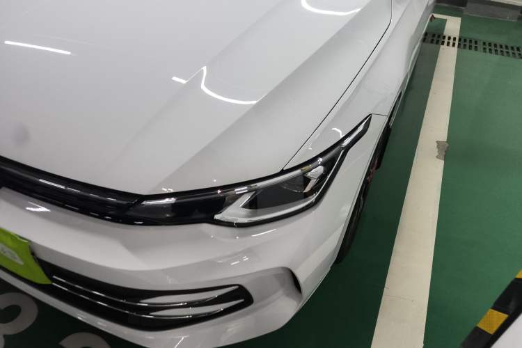 Used Volkswagen Golf 2025 300TSI Pro