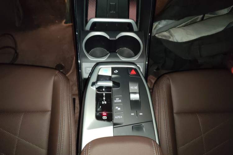 Used BMW iX1 2023 xDrive30L X Design Package Gear Lever